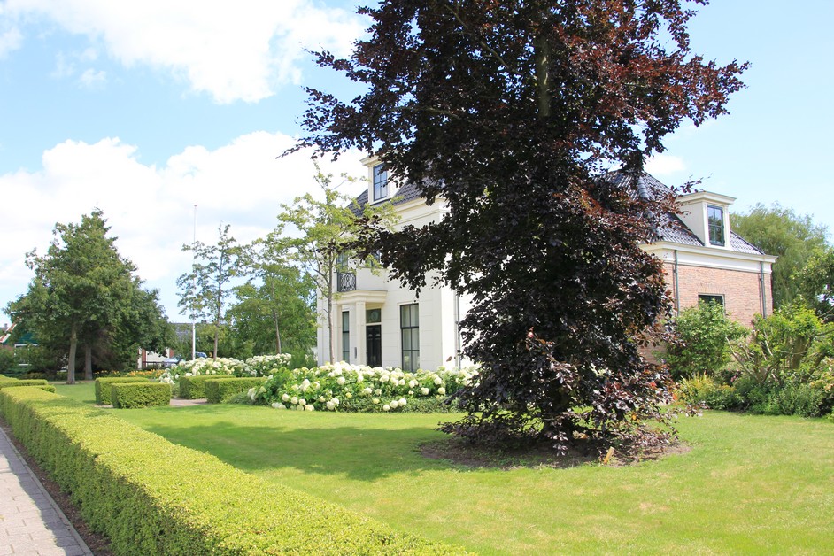 Grote villatuin in Blokker