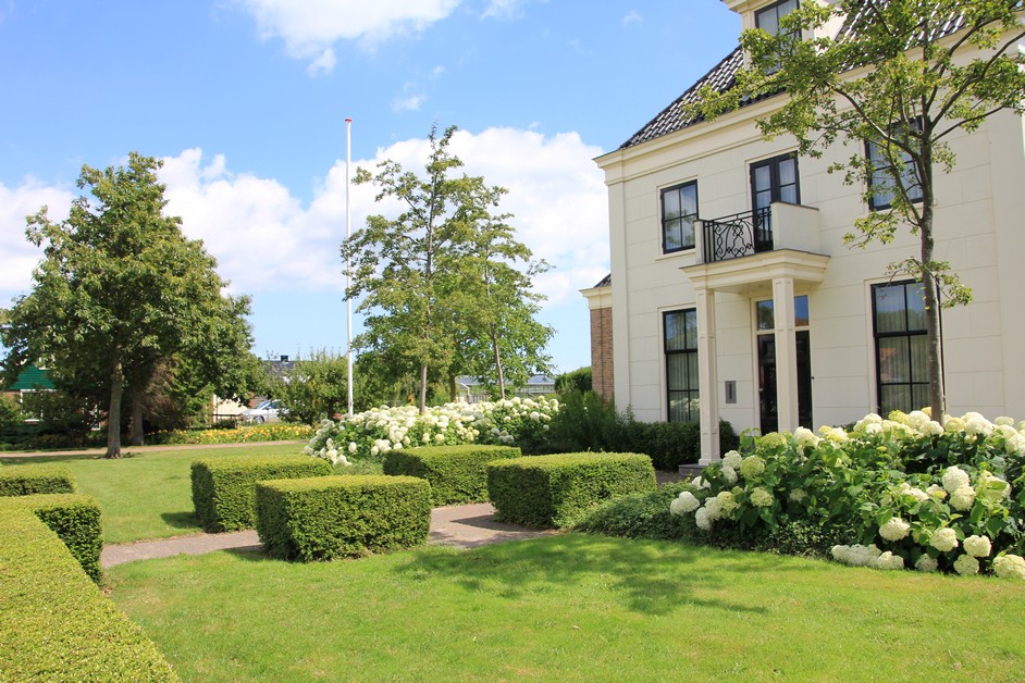 Grote villatuin in Blokker